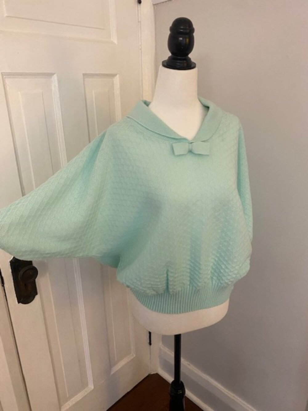 Vintage 1950's Mint Green Sweater Excelsior Dolman Bow Knit Perfect Condition